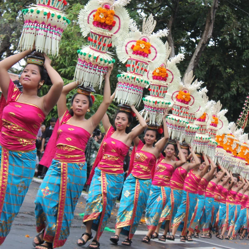 Women in Gebogan Parade Traditional Cultural EVent in Bali.jpg