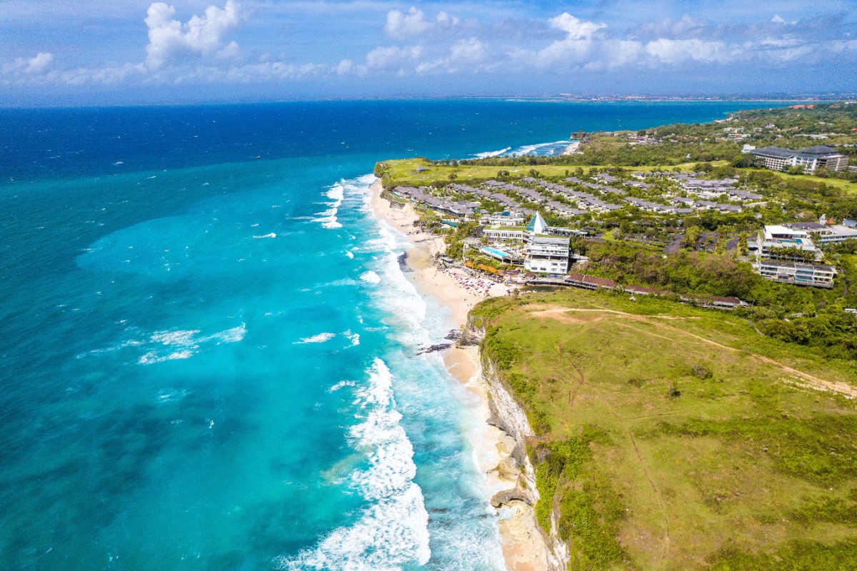 Bingin Beach in Uluwatu Bali.jpg