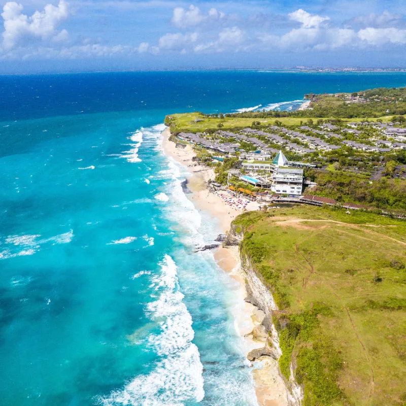 Bingin-Beach-in-Uluwatu-Bali