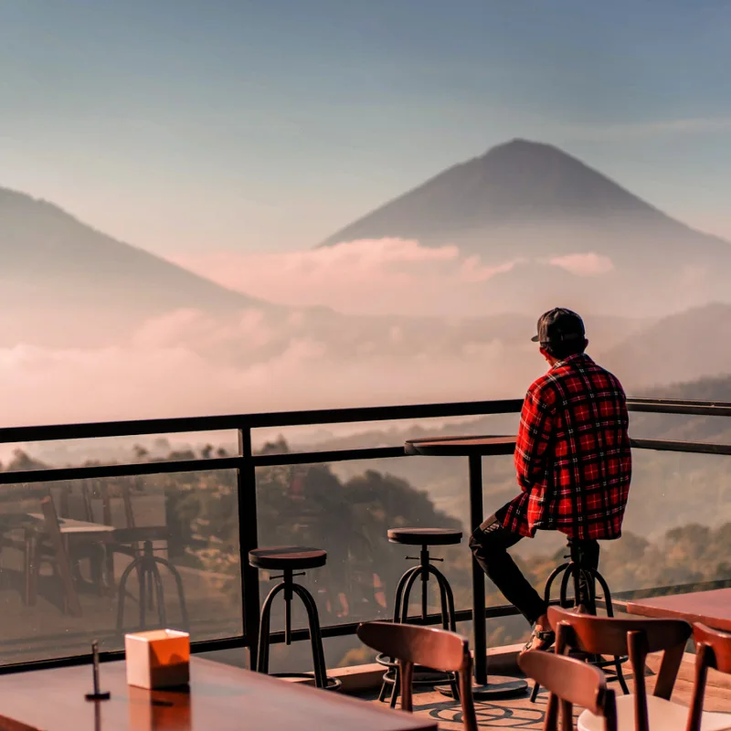 Tourists-Sits-At-Bar-At-Coffee-Cafe-In-Kintamani-Bali