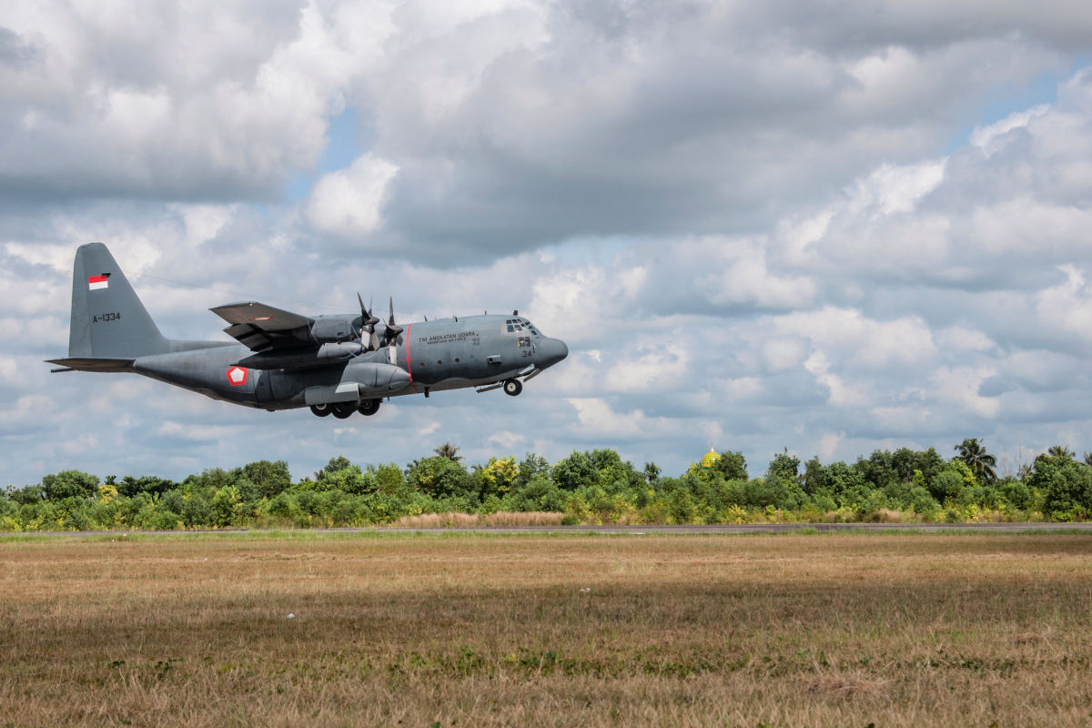 Pesawat Hercules Indonesian Air Force airplane .jpg