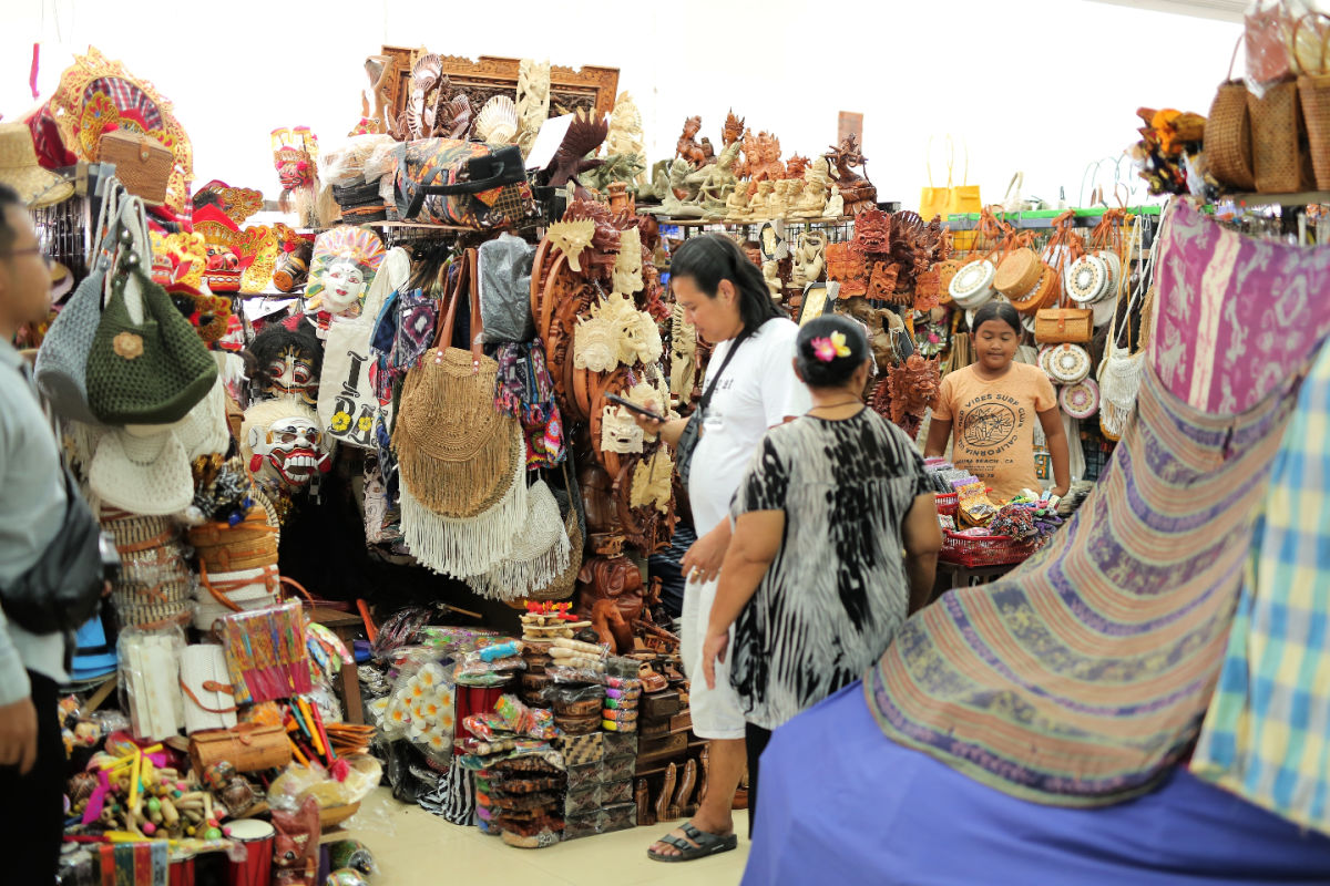 Ubud Art Market Stalls Inside