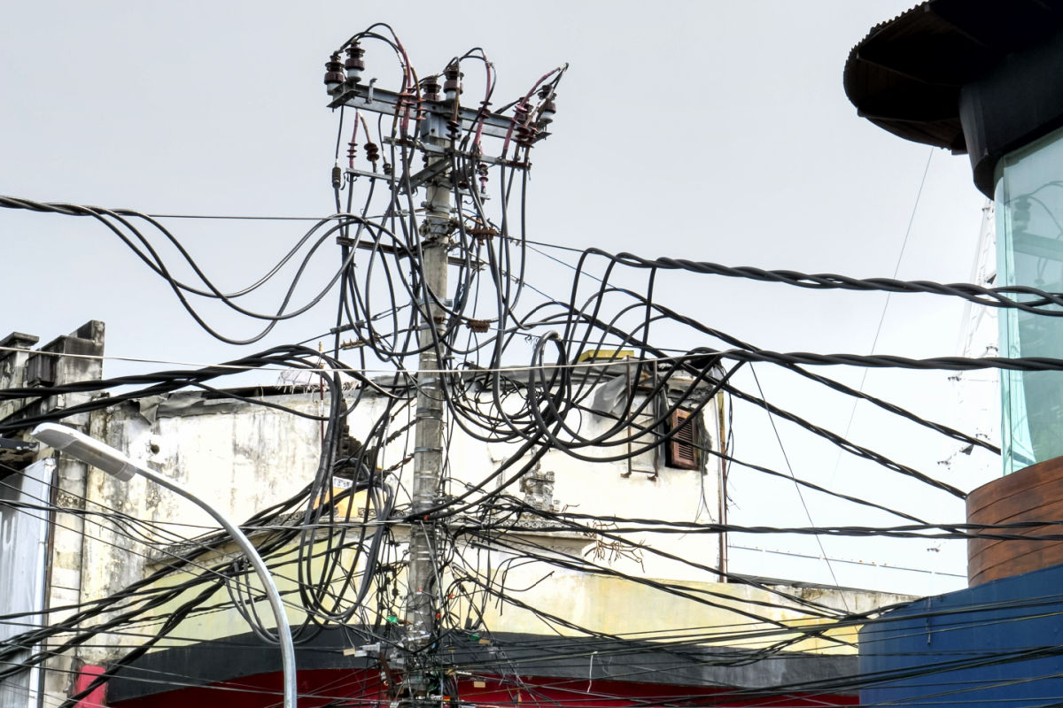 Tangles Wires and Cables on Bali Street.jpg