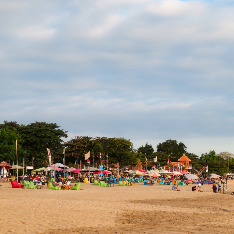 Seminyak-Beach-Busy-With-Tourists