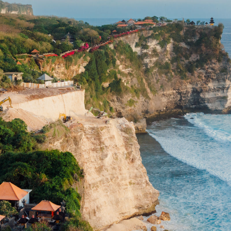 Excavators-Work-on-Uluwatu-Cliff