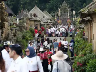 Bali&rsquo;s Heavy Reliance On Tourism For Income Put Island In Vulnerable Position