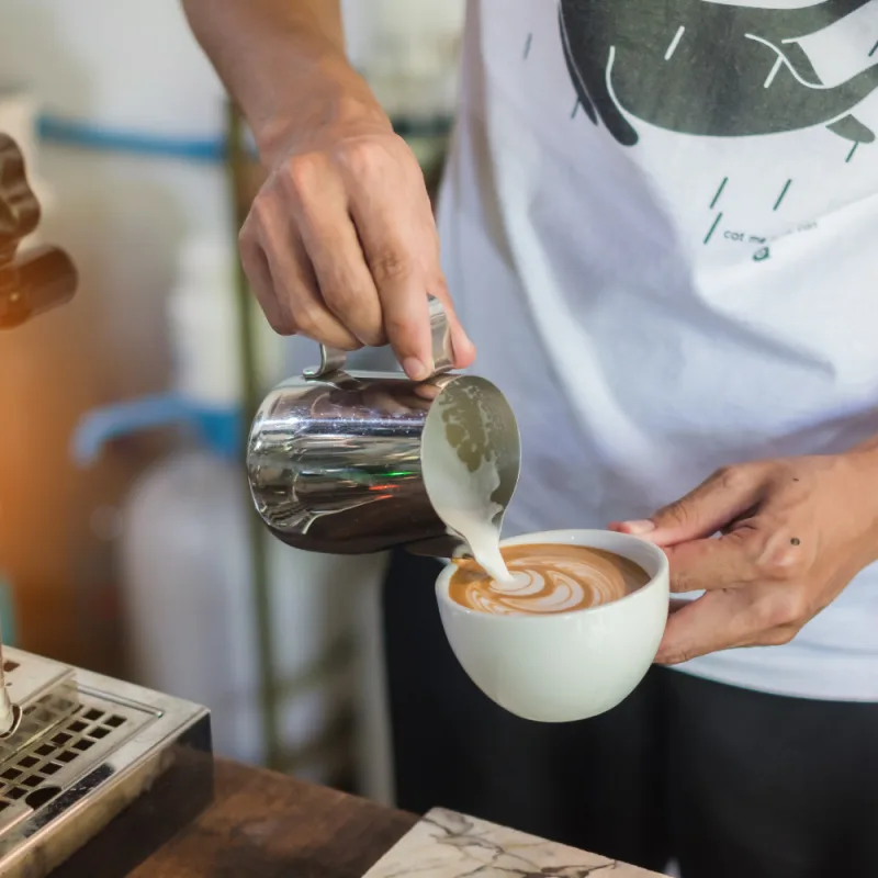 Barista-Makes-Coffee-in-Bali