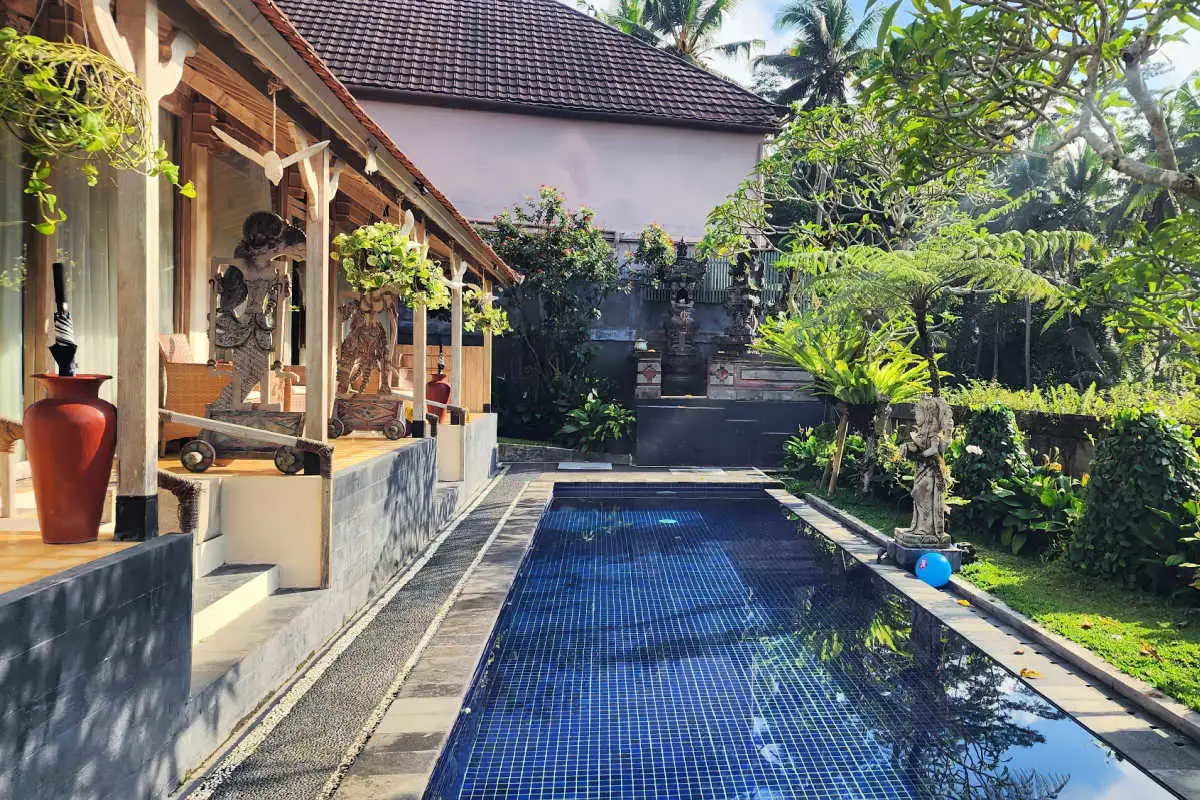 Swimming Pool in Villa Bali.jpg