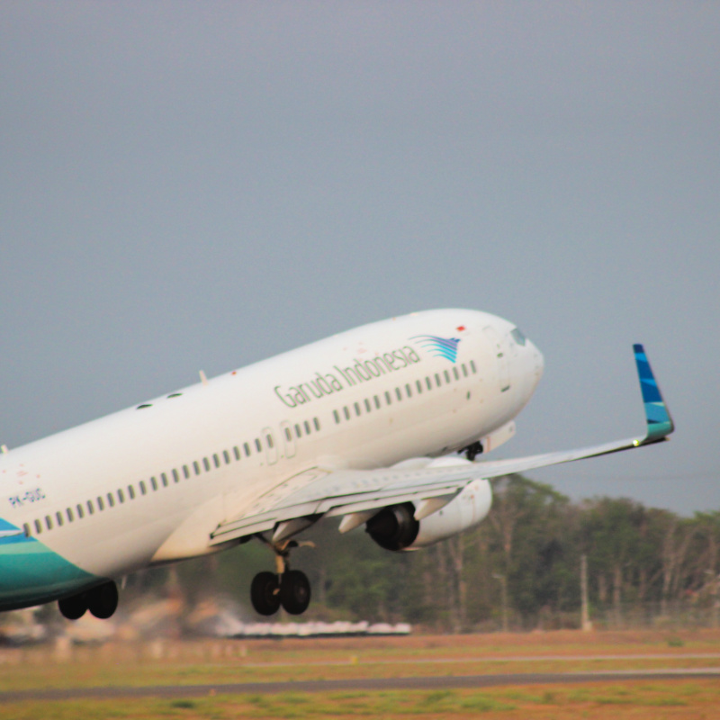 Garuda-Indonesia-Plane-Takes-Off