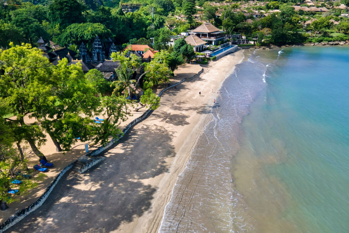 Jimbaran Bay in South Bali.jpg