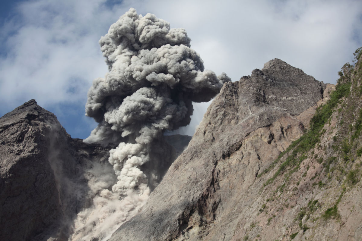 Volcanic Ash Erruption.jpg