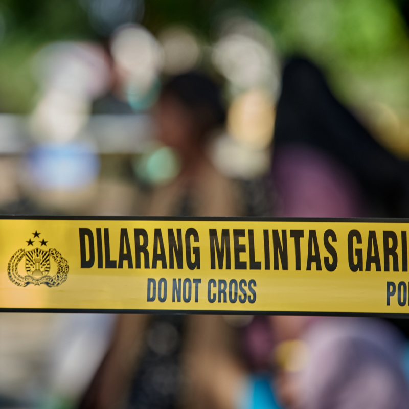 Police-Tape-CLose-Up-in-Bali