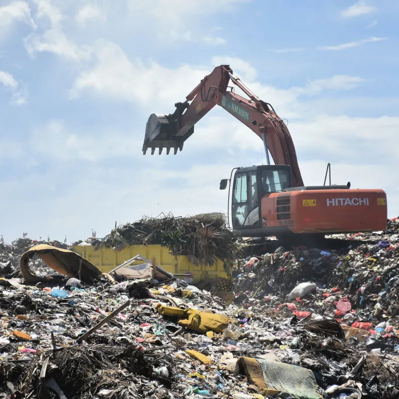 Suwung-TPA-Waste-Trash-Mountain