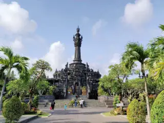 Walking Tours Of Bali&rsquo;s Traditional Markets Give Tourists Authentic Insights On Vacation