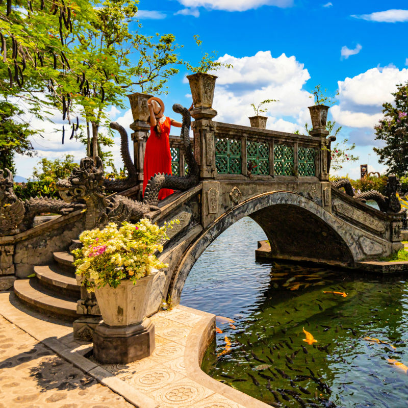 Bridge-at-Tirta-Gangga-Palace-Comples-in-East-Bali