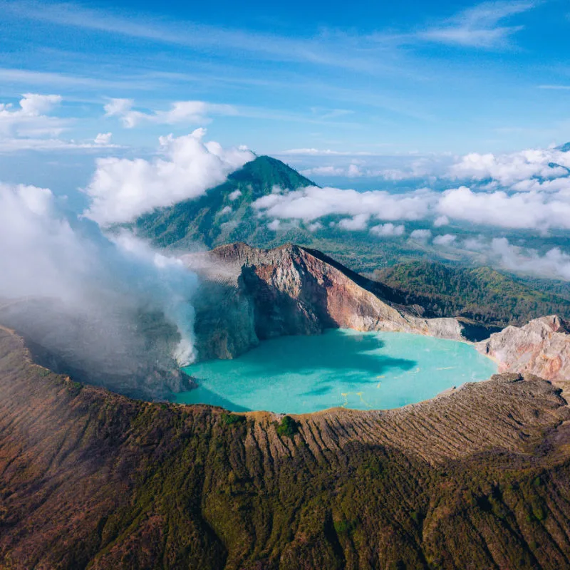 Mount-Ijen-Crater-in-Java