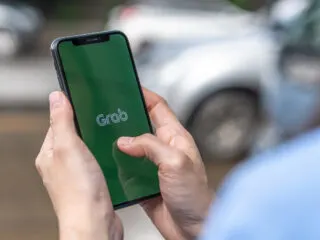 Top Seminyak Hotel Implements New Taxi Rules Signalling Change In Bali&rsquo;s Famous Tourist Resort