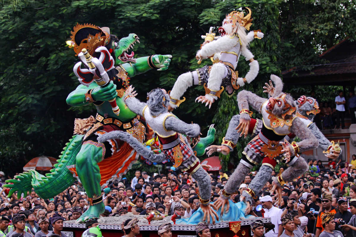 Ogoh Ogoh Parade in Bali.jpg