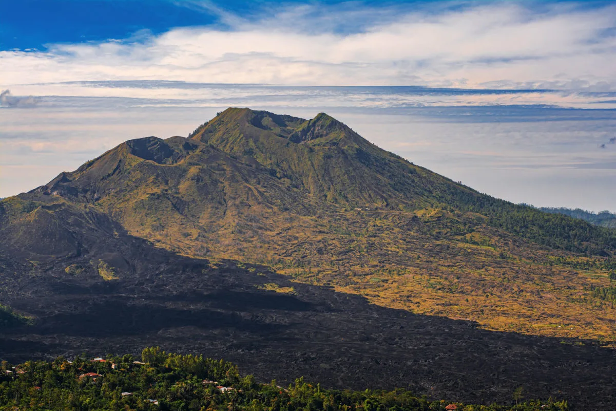 Mount Batur in Bali.jpg