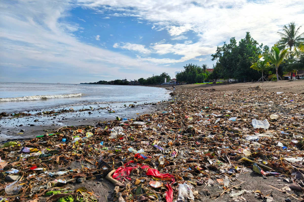 Marine Debris Plastic Trash On Singaraja Beach North Bali.jpg