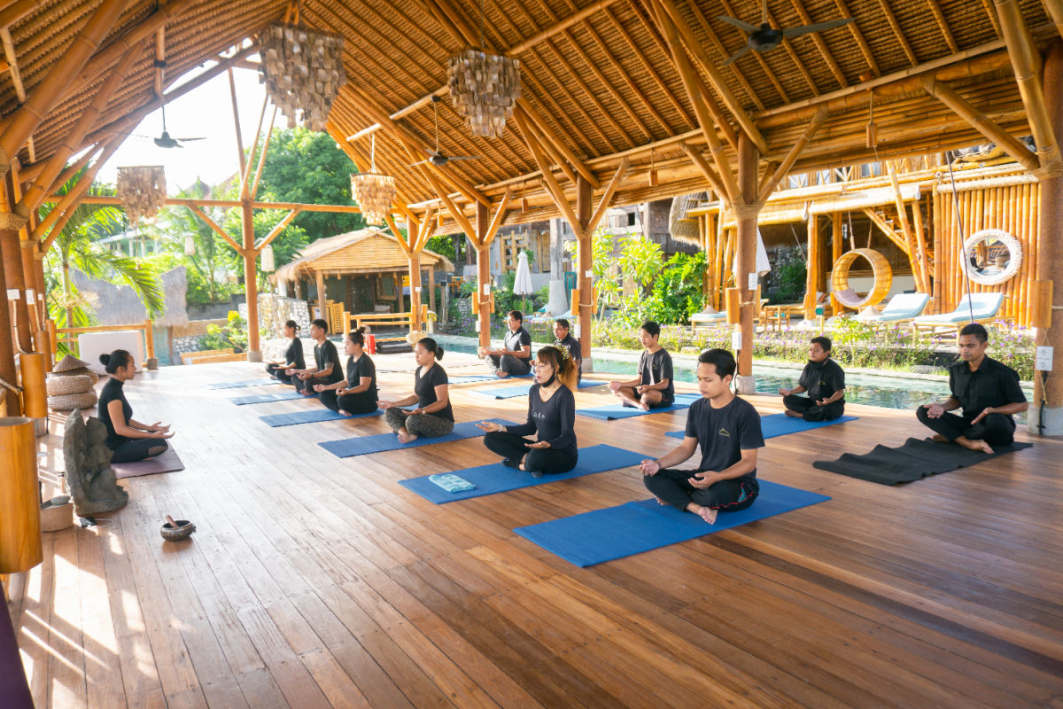 Students Prepare For Yoga Meditiation Class in BAli.jpg