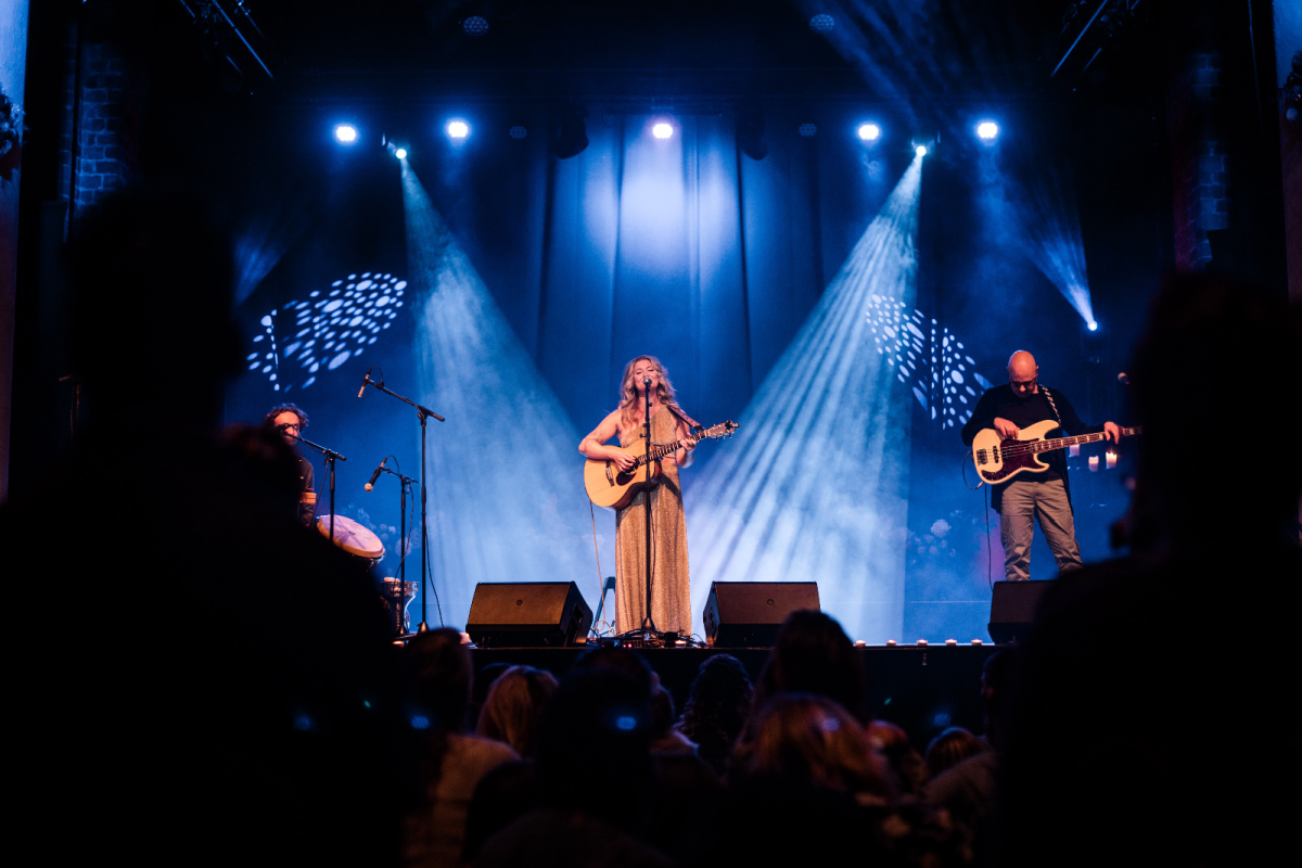 Leonie Bos Musice Event At The Dome