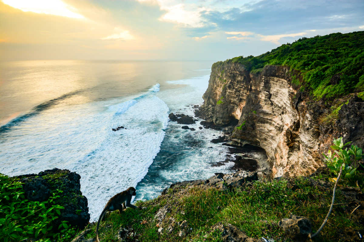 Uluwatu Cliffside in South Bali.jpg