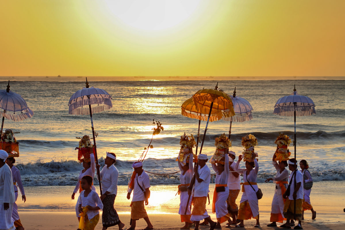 Balinese Hindus Condcut Melasti Ceremony Before Nyepi Day.jpg