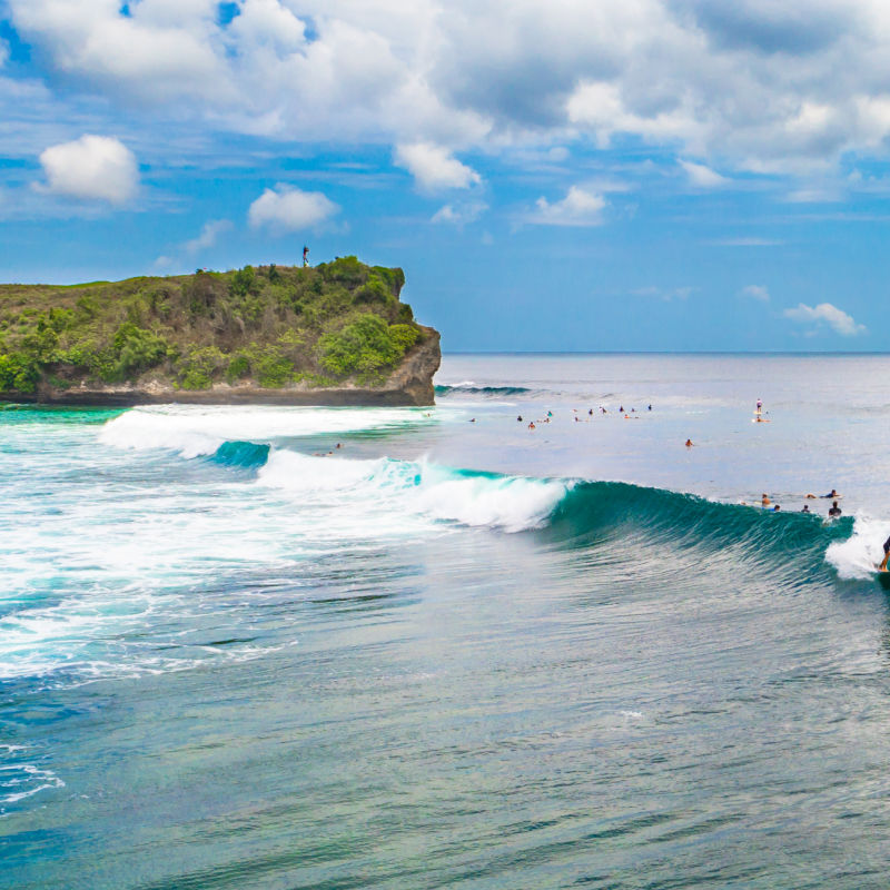 Uluwatu Surfers Tourists.jpg
