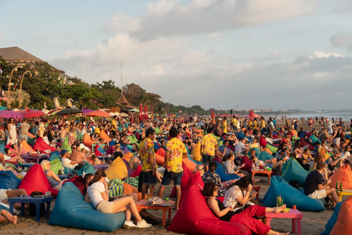 Seminyak Beach In Bali Very Busy With Tourists.jpg