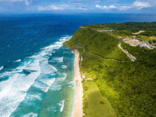 Tidal Swells At Bali’s Most Beautiful Beaches Pose Risk To Tourists