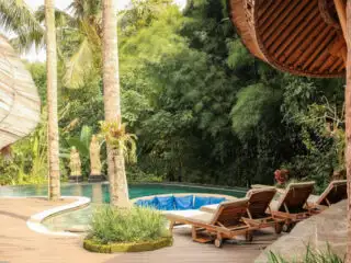 As Demand For Private Bali Villas Rises Savvy Tourists Are Checking Out Hotel Deals