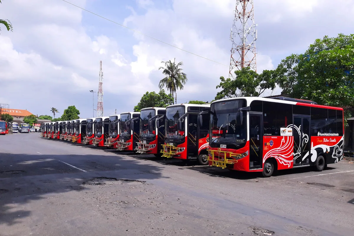 Trans Metro Dewata Buses in Bali.jpg