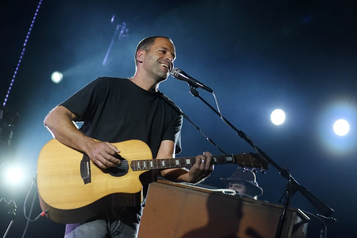 Jack Johnson Acoustic Singer Songwriter to play gig in Bali.jpg