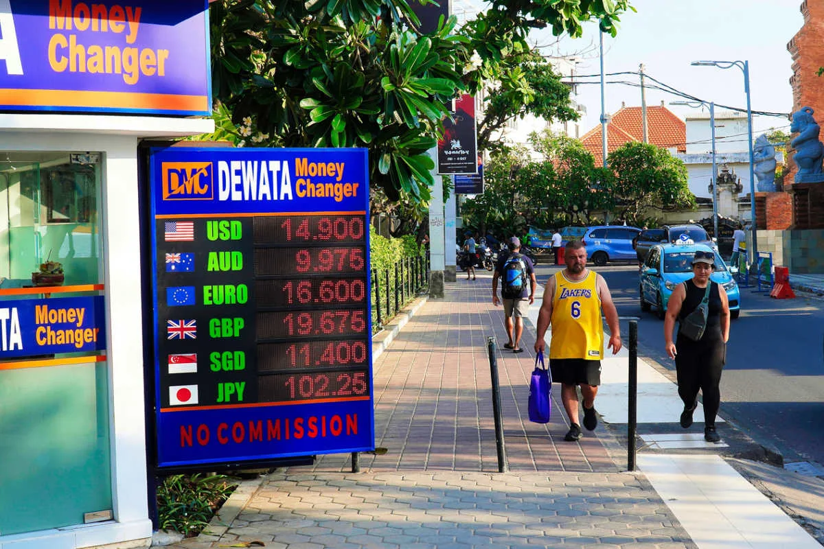 Money Exchange in Bali.jpg