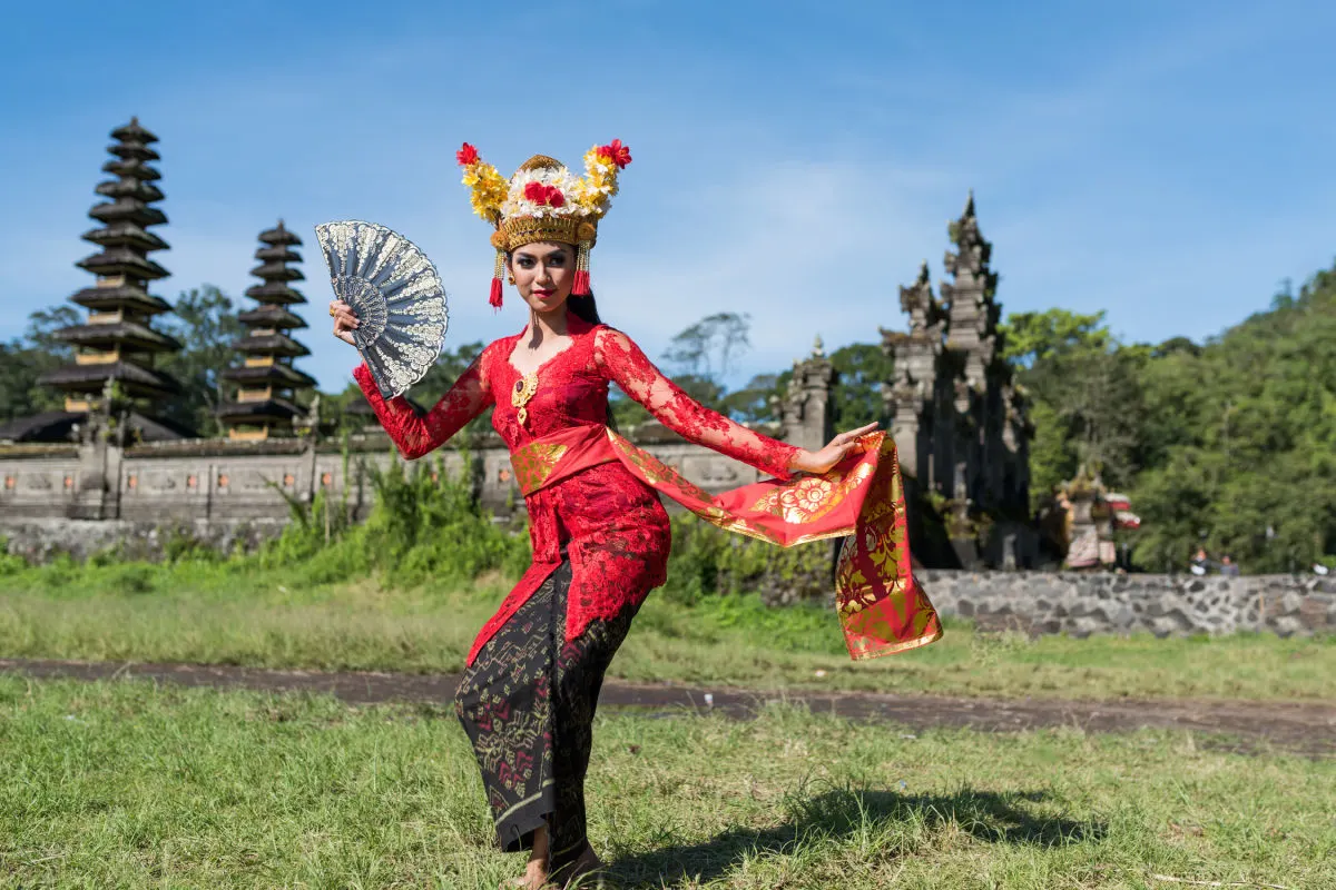 Legong Dance Outside Bali Temple.jpg