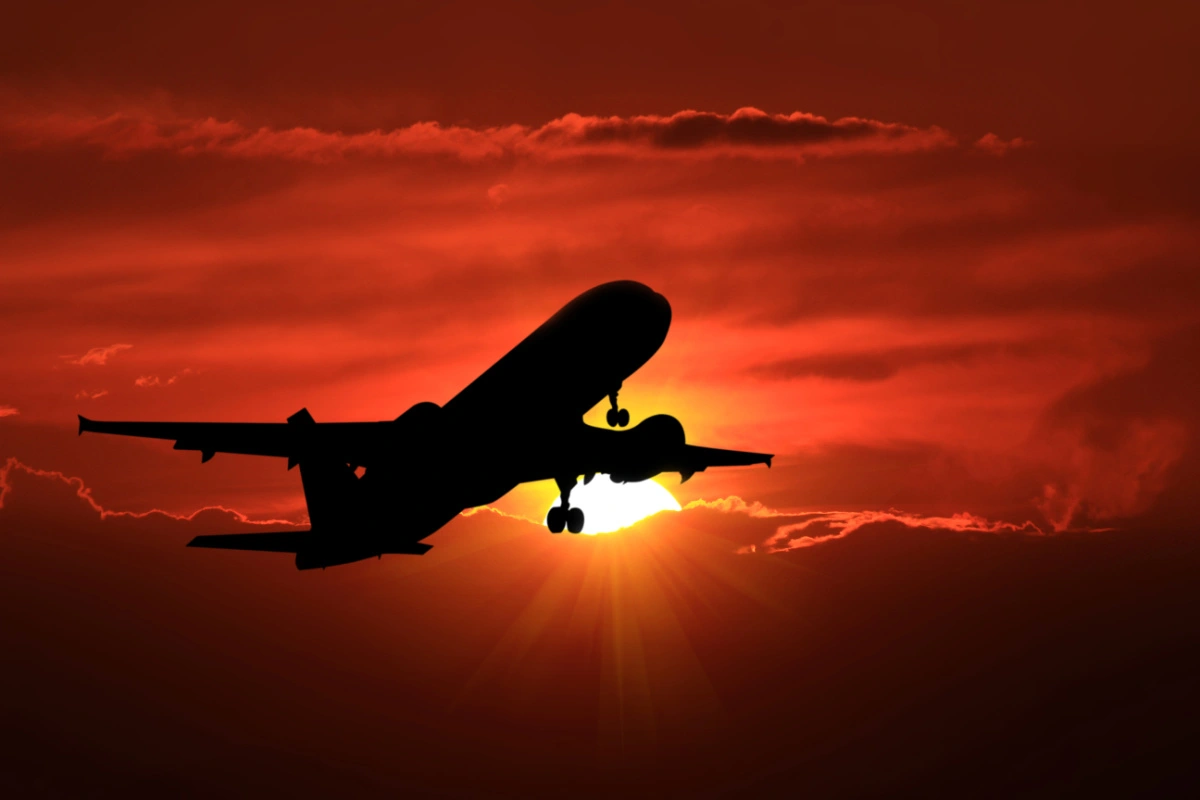 Plane at sunrise.jpg