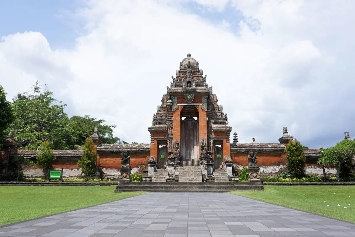 Taman Ayun Temple.jpg