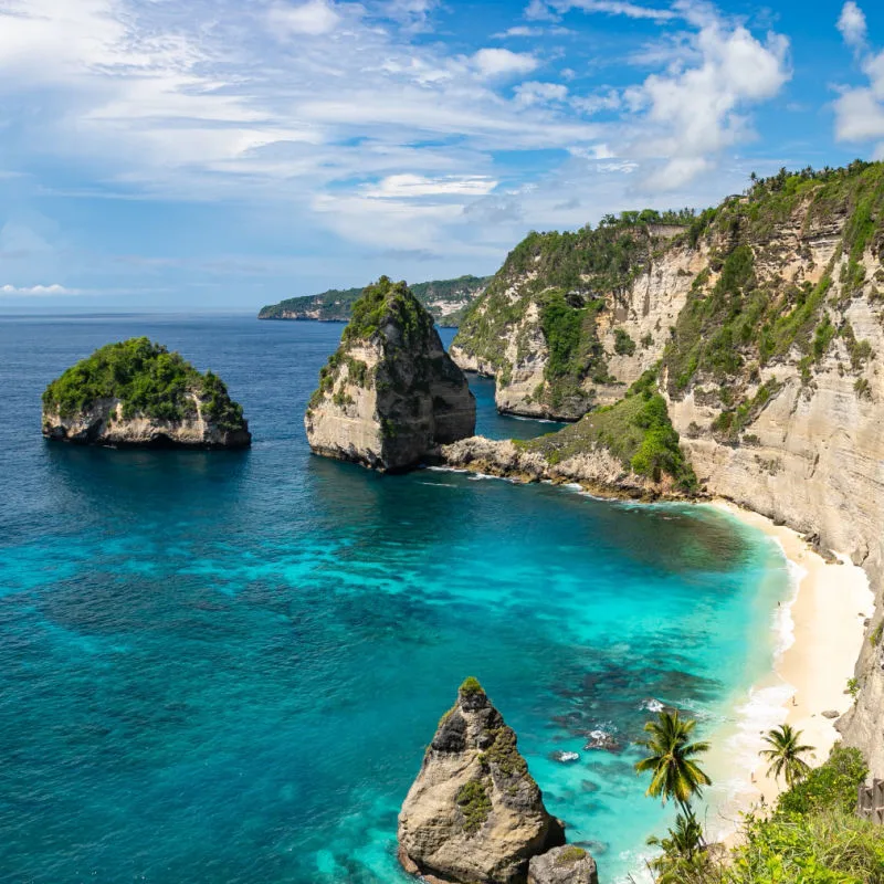 Nusa Penida Diamond Beach.jpg