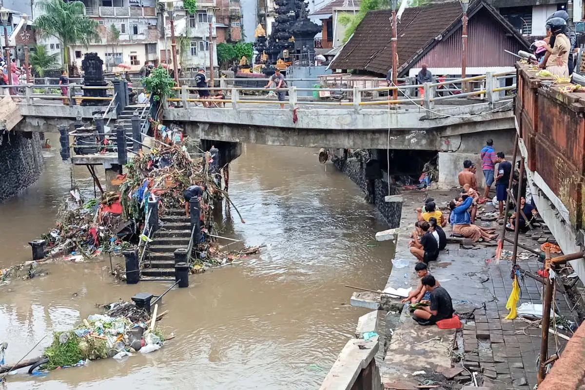 Community Around Denpasar Market After Bali Floods.jpg