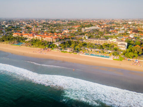 Bali To Implement New Solutions To Protect Tourists At Popular Beaches This Rainy Season