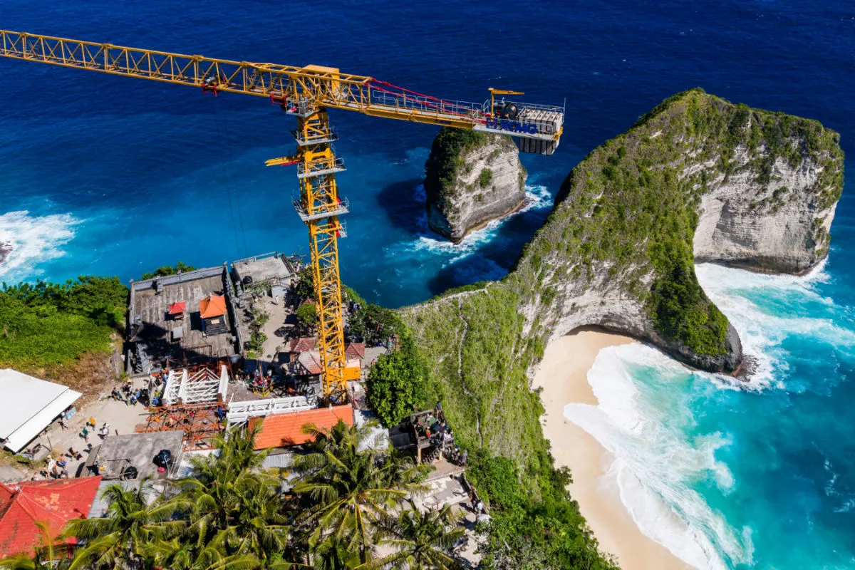 View of Kelingking Beach in Nusa Penida.jpg
