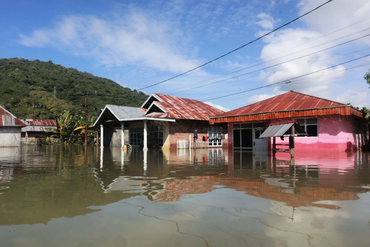 Flooding in Indonesia.jpg