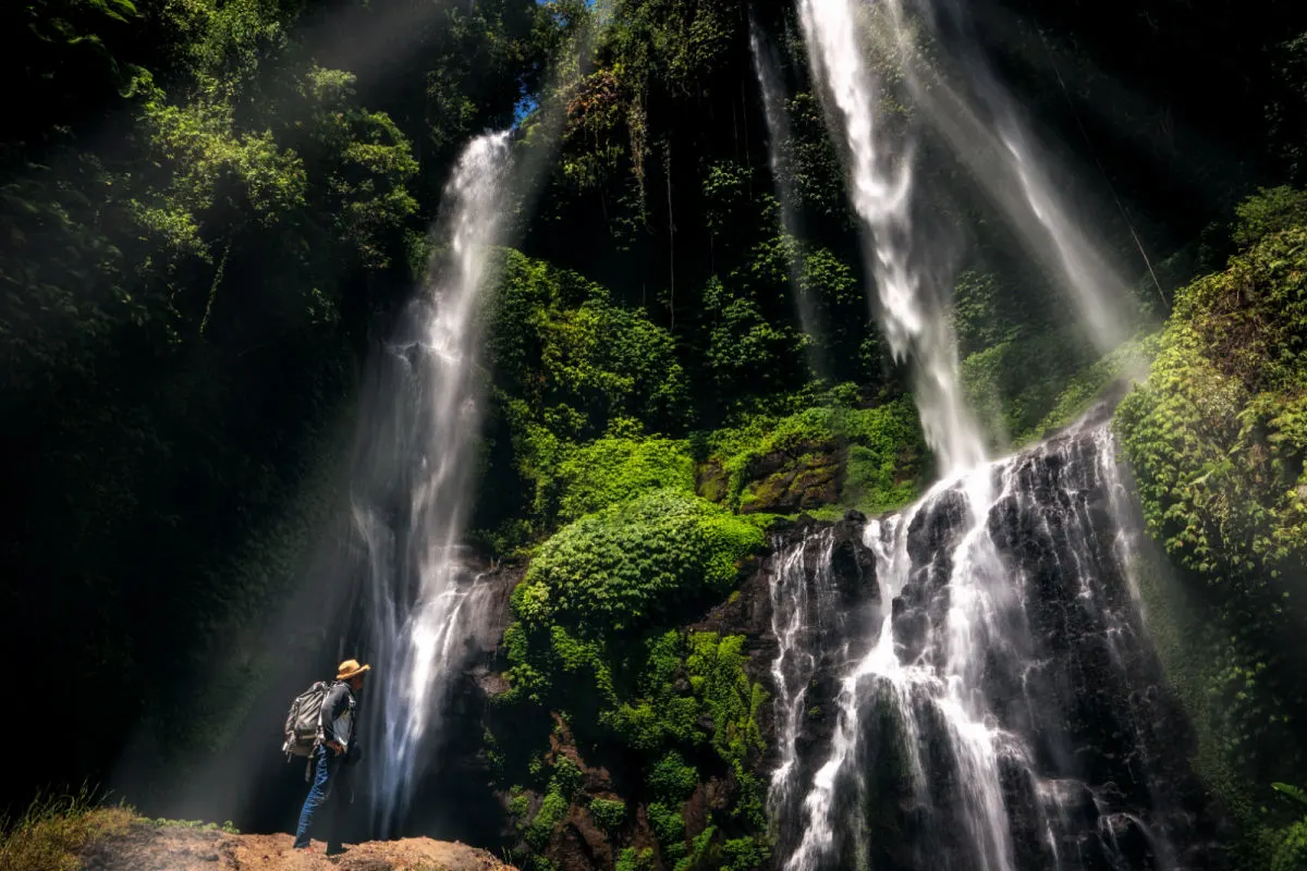 Waterfall in Munduk North Bali.jpg