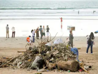 Bali Calls On International Support To Clean Up Top Tourism Destinations