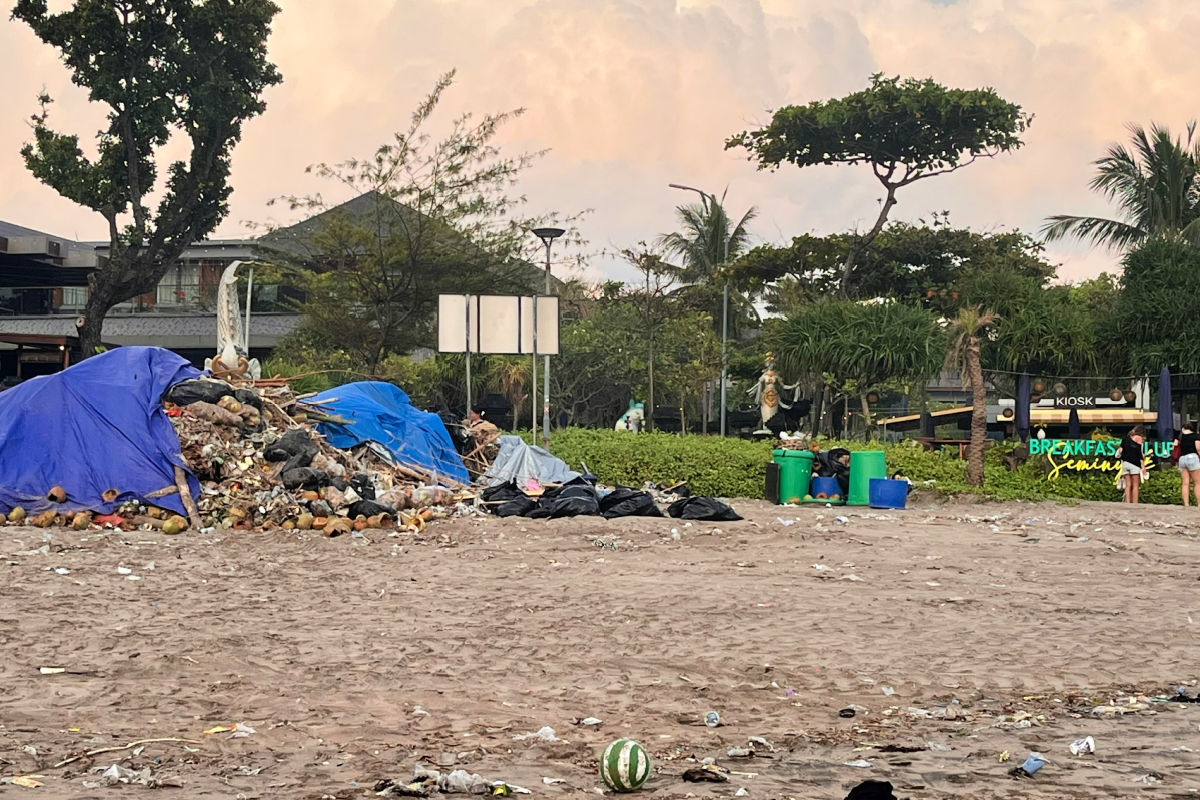 Bali Given 18-Months To Clean Up Top Tourism Destinations