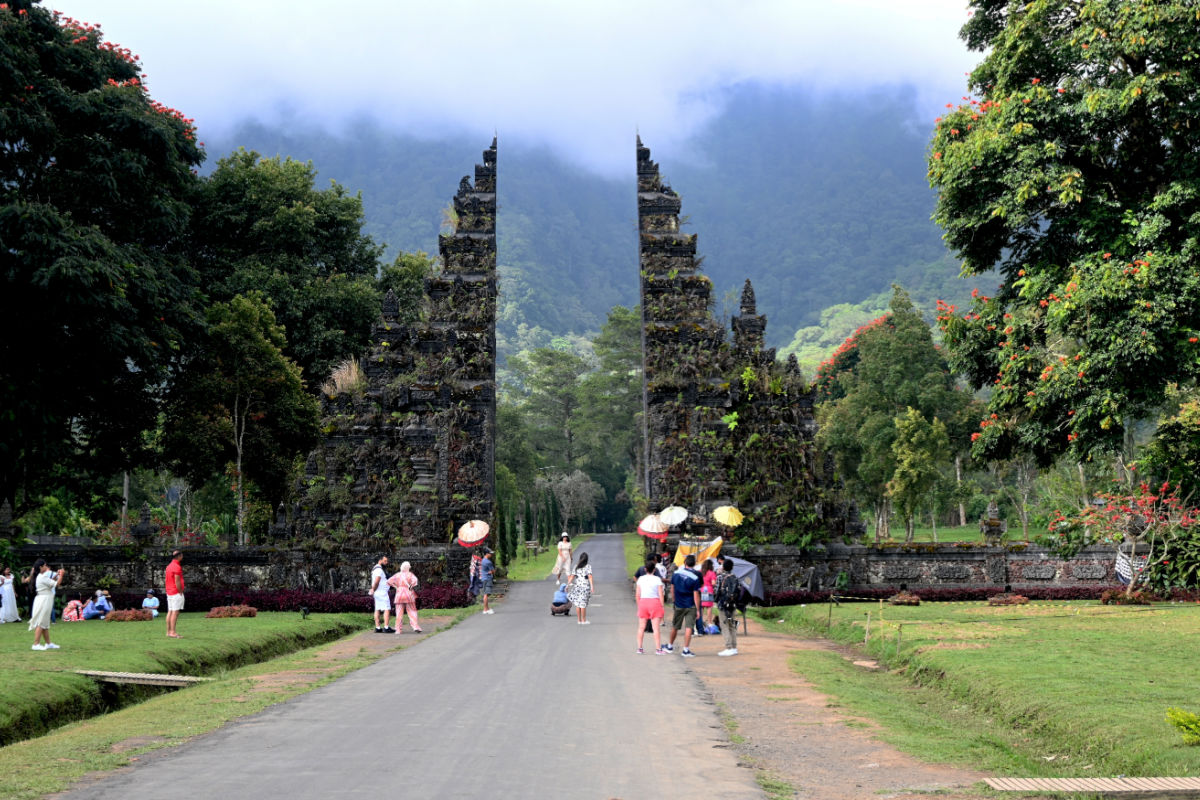 View of Handara Gate In Bali.jpg