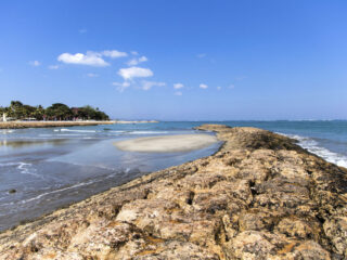 Bali&rsquo;s Most Famous Tourist Beach Hotspot Now More Organised And More Comfortable For Holidaymakers&nbsp;