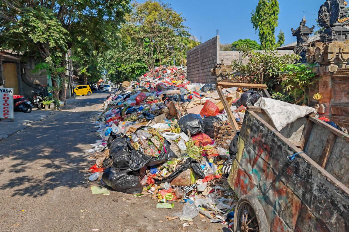 Could Bali&rsquo;s Trash Problems Impact Vacations? Here&rsquo;s What Tourists Need To Know