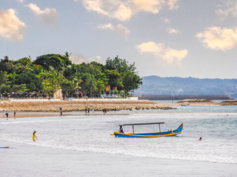 Immigration Crackdowns In Canggu Target Foreigners Working Illegally In Tourism Hotspot